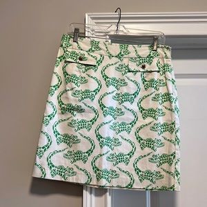 Gator Skirt! Size 6. Small untreated stains in second picture